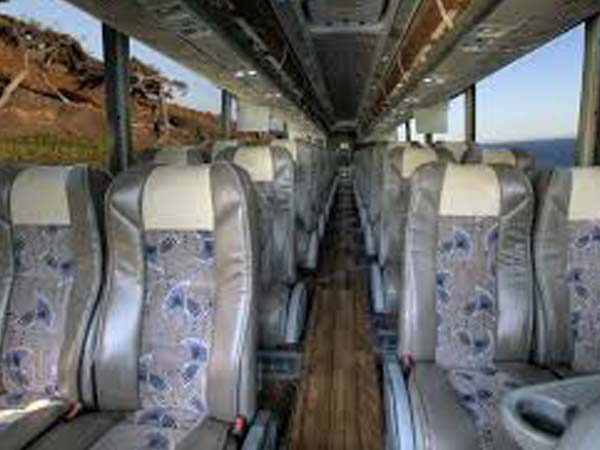 1474962875-55-passenger-luxury-motorcoach