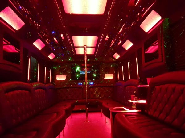 FS-12-PartyBus2